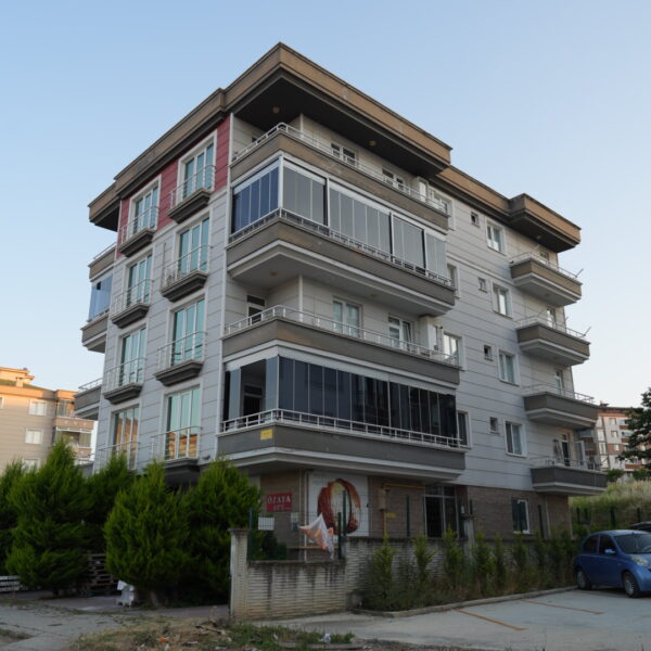 DSC05489 600x600