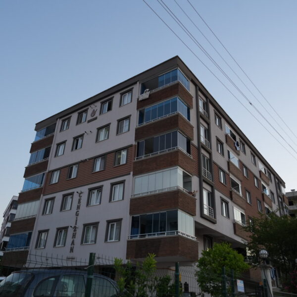 DSC05571 600x600